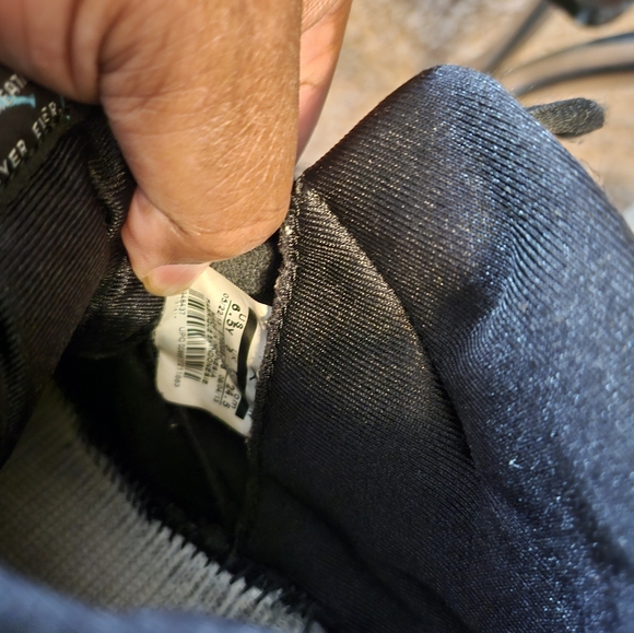 Jordan 11 size 6.5 - Picture 7 of 10